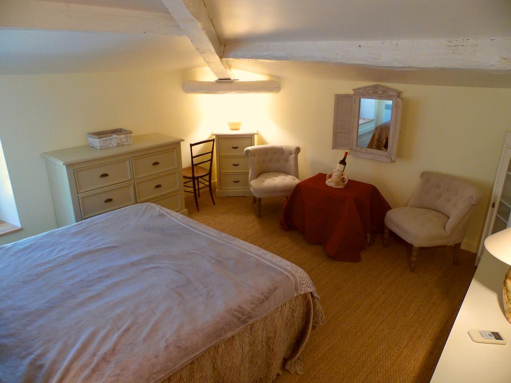 Gîte Belfloret Renneville  Extérieur photo